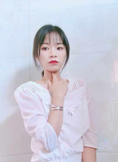 私人定制的花儿朵朵❤️_mmexport1645559301184.jpg